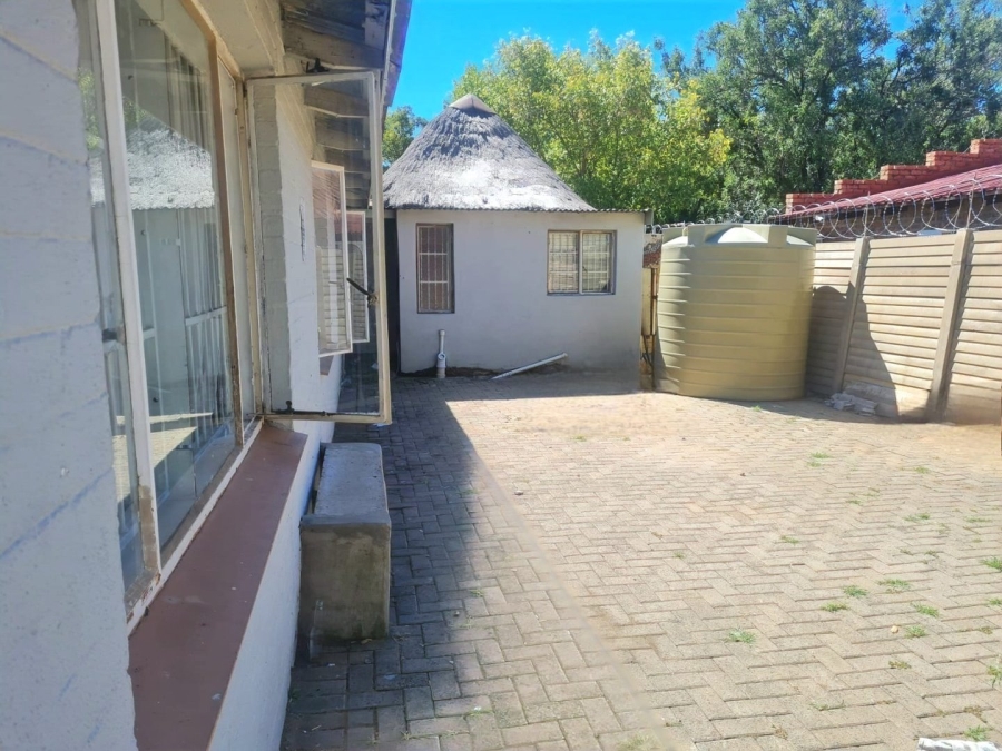 17 Bedroom Property for Sale in Brandwag Free State